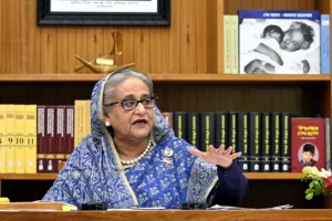 বালু তোলায় ঝুঁকিতে স্থাপনা ইজারা বাতিলের দাবি